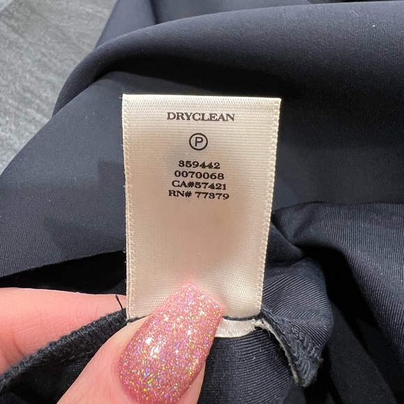 Ann Taylor Sheath Dress, sleeveless, black/navy. Size 14 - Picture 5 of 6